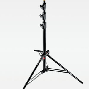 T7 — Trípode Manfrotto aluminio liviano 2 tramos 2,80mts.